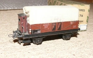 B28 Trix Express 20/76 Planwagen mit Bhs Halle 1071 Blech - Bild 1 von 1