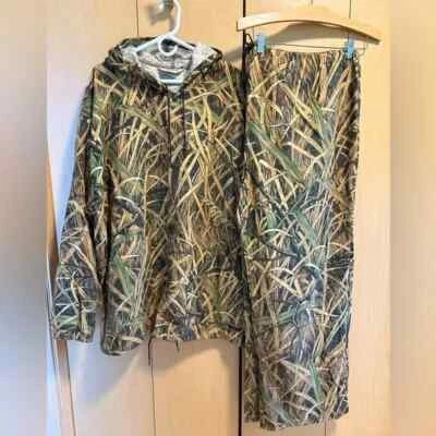 Men’s 2-Piece Cover Up Hunting Jacket & Pants, XXL - EUC - Image 1 of 4