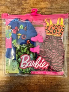 Barbie Clothes, Fashion and Accessory 2-Pack Dolls, 2 Vibrant Outfits with Styli - Picture 1 of 1
