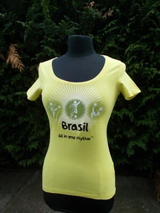 Tee shirt femme maillot de foot jaune FIFA WORLD CUP 2014 BRASIL S 36/38 N°10 - Picture 1 of 5
