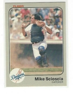 1983 FLEER BASEBALL REGULAR BASE SERIES SINGLES #'S 221-440 - Image 1 of 2