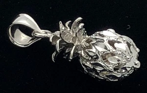 14k White Gold Hawaiian Fruit 3D Pineapple Charm Pendant 2.5 grams - Picture 1 of 5