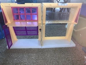 Bratz Wintertime Chill Out Ski Lodge Cabin ~ nicht komplett - Bild 1 von 5