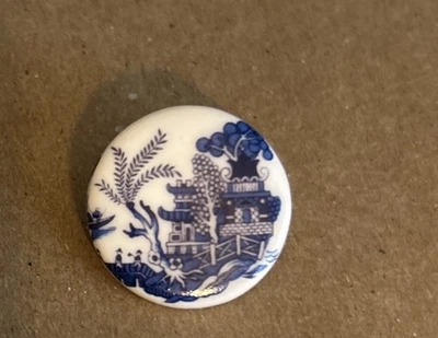 Vintage - Lovely Asian Scene - Building - Blue Willow Style - BIRCHCROFT - Image 1 of 4