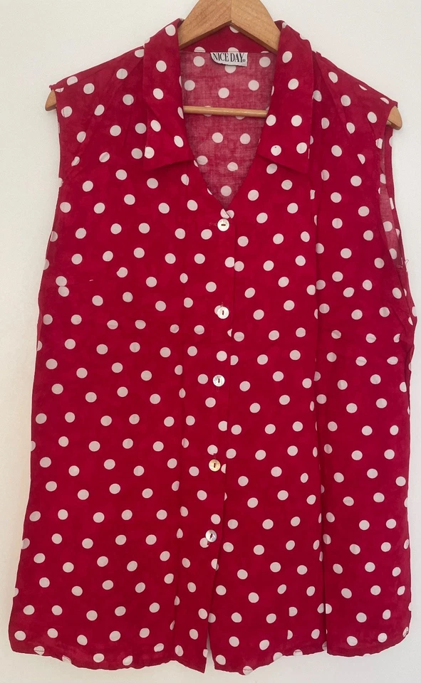 Bluse, Größe 40/42, Ärmellos, Rot, gepunktet, Nice Day - Bild 1 von 3