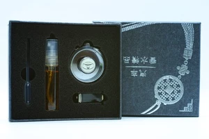 Toyota Logo Car Perfume Boutique Gift Set – Diffuser & Fragrance – New Boxed - Picture 1 of 6