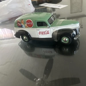 Coca Cola Delivery Van Ford 1940  Deluxe Sedan 1999 Matchbox Diecast 1/24 Scale - Picture 1 of 7