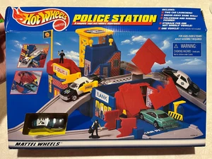 Vintage 1998 Mattel Hot Wheels Police Station NEW SEALED - Picture 1 of 7