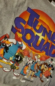 Space Jam: A New Legacy Tune Squad Group T-Shirt Adult Size Medium - Bild 1 von 3