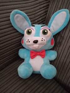 Peluche Bonnie Five Nights at Freddy's FNAF 8" a 9" 2016 Funko en muy buena condición conejo - Imagen 1 de 6