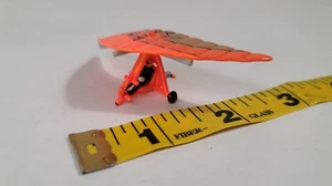 Vintage Micro Machines Sail Plane Hang em, High Orange 1992 LGTI - Picture 1 of 7