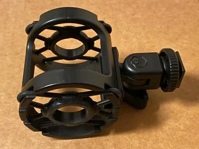 Pro Shotgun Microphone Holder w/mounting shoe for Shure Boom Pole Arm Extension Foto 1 de 4