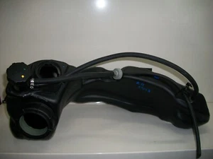 SERBATOIO BENZINA CARBURANTE PIAGGIO LIBERTY 50 125 150 4T 3V I-GET 1B001649 - Foto 1 di 1