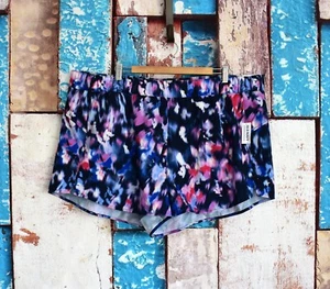 Women's Old Navy Mid-Rise StretchTech Run Shorts 3 In SIZE 3X Multicolor NEW - Picture 1 of 9