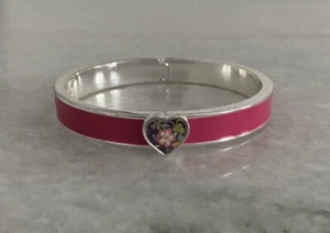 Beautiful Vera Bradley Pink Heart Hinged Bangle Bracelet Flowers Heart - Picture 1 of 7