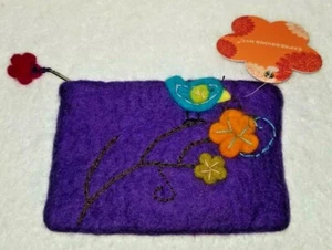 Expressions NYC kleine gefilzte Wolle Beutel lila Blumen Vogel handgefertigt 6 x 4" Neu mit Etikett - Bild 1 von 4