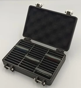 Game Boy Advance Protective Carrying Case - Holds 36 Games - Perfect Fit - Picture 1 of 5