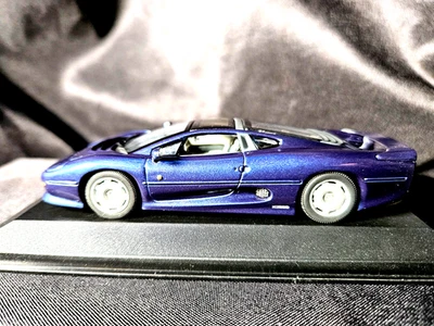 Paul's Model Art 1991 Jaguar XJ 220 Metallic Blue 1:43 Scale Inv. #1562 - Image 1 of 4