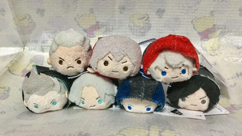 Juego de Peluche Capcom Store Devil May Cry 7 Piezas Juguetes Dante Vergil Nero V Foto 1 de 1