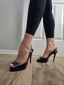 Christian Louboutin Black Patent Leather Peep Toe Heels UK 7.5 EU 40.5 - Picture 1 of 12