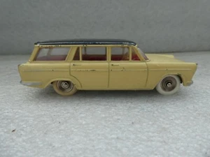 DINKY TOYS MADE IN FRANCE REF 548 FIAT 1800 BREAK JAUNE BON ETAT D ORIGINE - Bild 1 von 6