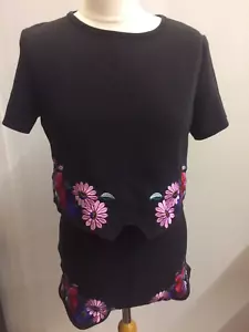 Missguided Ladies 2 Piece Set Black Floral Top UK 10 / Shorts UK 8 Embroidery - Picture 1 of 10