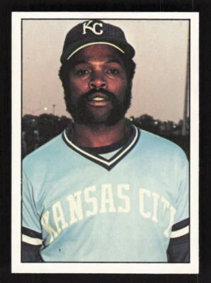 1975 SSPC Set-Break #176 Hal McRae  Kansas City Royals - Image 1 of 2