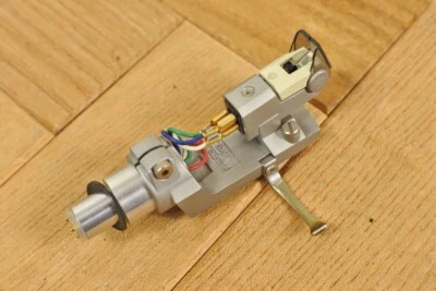 Audio-Technica AT-E30 Cartridge with Headshell Magnesium Japan, Sold as-is - Image 1 of 4