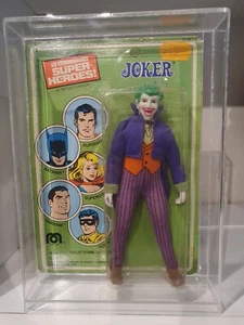 Mego WGSH vintage 1977 Joker Ultra Rare Pin Pin Card France Issue!!!! - Picture 1 of 10