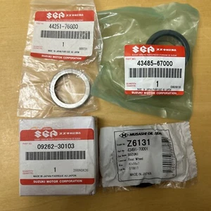 Suzuki CARRY Japanese Mini Truck Parts For Rear Wheel Bearing Parts. - Picture 1 of 8