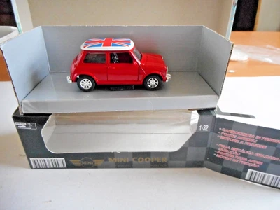 New-Ray 50203 Mini Cooper  1:32 Red with Union Jack on roof + box - Image 1 of 4