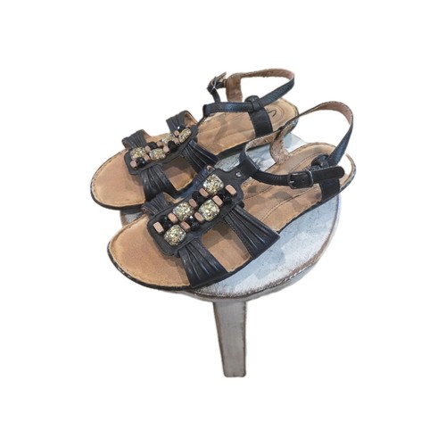 Clarks Artisan nero taglia 8 sandalo donna gioiello comodo cinturino pelle basso