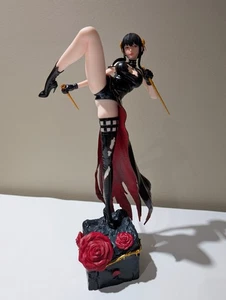 HIGH QUALITY Yor Forger PVC Figure Highly Detailed NEW in Box Spy X Family 13.3" - Picture 1 of 9