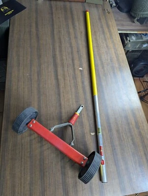 Escarificador de ruedas URM30 + mango alum. ZMA 140 Outils Wolf usado - Image 1 of 4