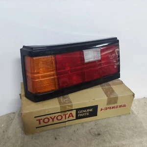 NOS TOYOTA トヨタ REAR TAILLIGHT LAMP LH CELICA AA63 TA60 GT GTS # 81561-14480 - Foto 1 di 5