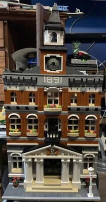 LEGO 10224 Creator Expert AYUNTAMIENTO Casa Modular *RETIRADO* RARO* (sin Caja) Comp Foto 1 de 4