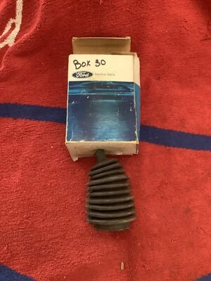 Bota antipolvo rótula Ford Pinto 1971-72 D1FZ-3332-B como nueva de lote Foto 1 de 4