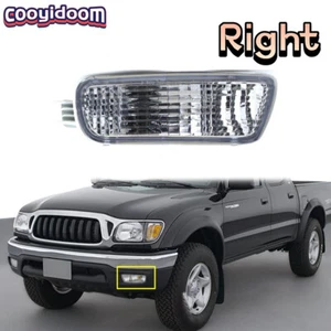 Right Front bumper Fog Light Daytime Running Light For 2001-2004 Toyota Tacoma - Picture 1 of 5