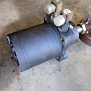 (1) Motor de rueda OEM Scag 481787 22 CI, Parker L o R diente de sable Tiger giro cero - Imagen 1 de 8
