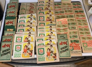 Huge Lot Vintage S&H Green Stamps Collection Books Pamphlets Top Value Saver... - Picture 1 of 5