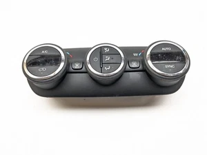 JEEP RENEGADE AC AIR CON HEATER CLIMATE CONTROL SWITCH PANEL 07356461060 2016 - Picture 1 of 7