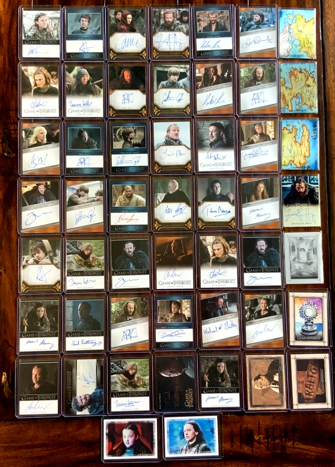 LOTE DE 51 TARJETAS DE AUTÓGRAFOS PLUS JUEGO DE TRONOS Foto 1 de 1