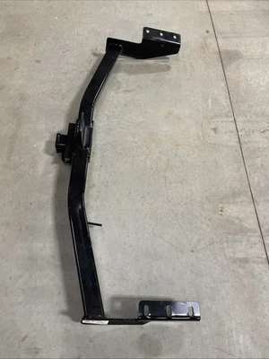 Enganche de remolque Curt clase 3, receptor de 2" se adapta a Honda Ridgeline seleccionado Foto 1 de 4