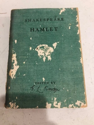 1939 Hamlet by William Shakespeare Edited by George Lyman Kittredge - Image 1 of 2