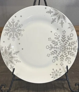 Set Of 4 Royal Norfolk Christmas Snowflake Dinner Plates Holiday 10.5” Stoneware - Picture 1 of 5