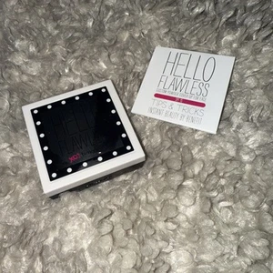 Fondotinta BENEFIT Hello Flawless BEIGE e copripolvere personalizzato SPF 15 - Foto 1 di 3