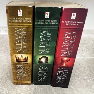 George R. R. Martin's A Game of Thrones Books 2,3,4. Paperback Lot Of 3 - Picture 1 of 7