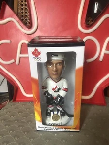 2002 Olympics Hockey Team Canada Bobblehead W/ Box Bobble Dobbles Eric Brewer - Picture 1 of 2