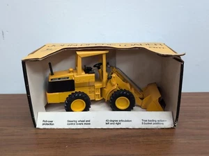 1/16 Ertl John Deere Loader Vintage In Box - Picture 1 of 4