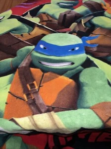 TMNT Teenage Mutant Ninja Turtles Good Times Fleece Blanket Throw 45 x 60 2014 - Picture 1 of 5